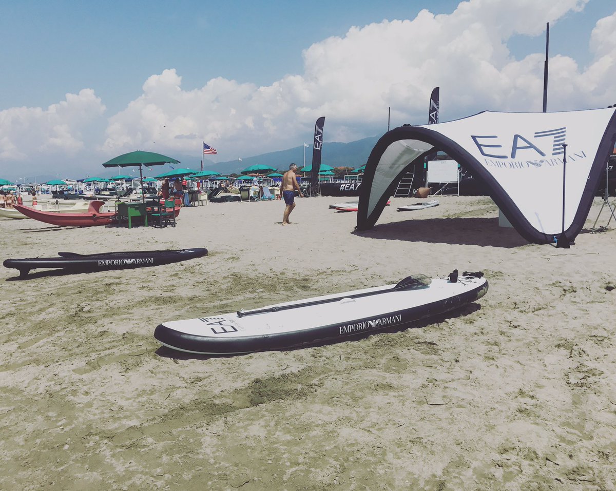 1908_fdm's tweet photo. EA7 surfing at Bagno Piero!
📸 @italiana.abroad
.
.
.
#hotel1908 #fortedeimarmi #ea #ea7 #surfing #ea7surfing #easurfing #luxury #bagnopiero https://t.co/LtFmBEagqH