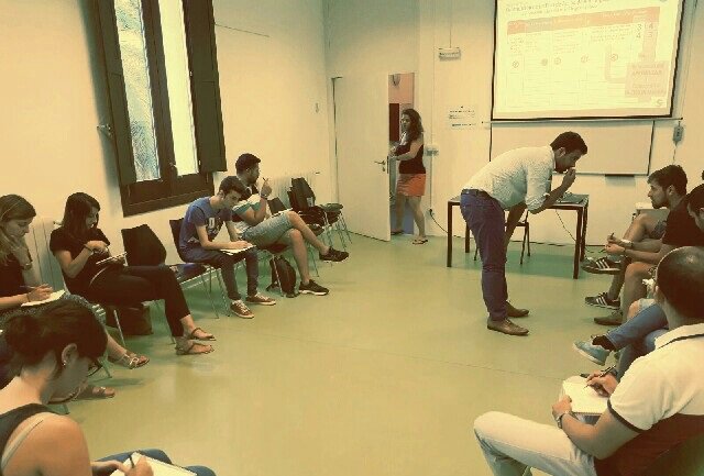 Joventut_gi's tweet photo. Donem per acabat el taller @ThePassionGen amb la presentació de l’obj. professional de cada membre del grup de joves. Molt bons resultats! https://t.co/JxEhE4dGij