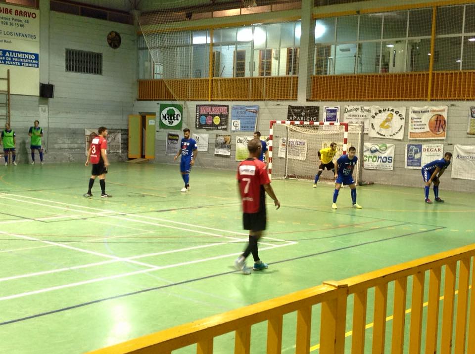 VinaAlbaliFS's tweet photo. |NOTICIA| ⚽️🏆

Sorteado el XIII Trofeo JCCM. Rival en 1/4 de final Infantes F.S.

https://t.co/jm8YMSm8PP
#VamosMasseyCastro https://t.co/JCH6dAUYn5