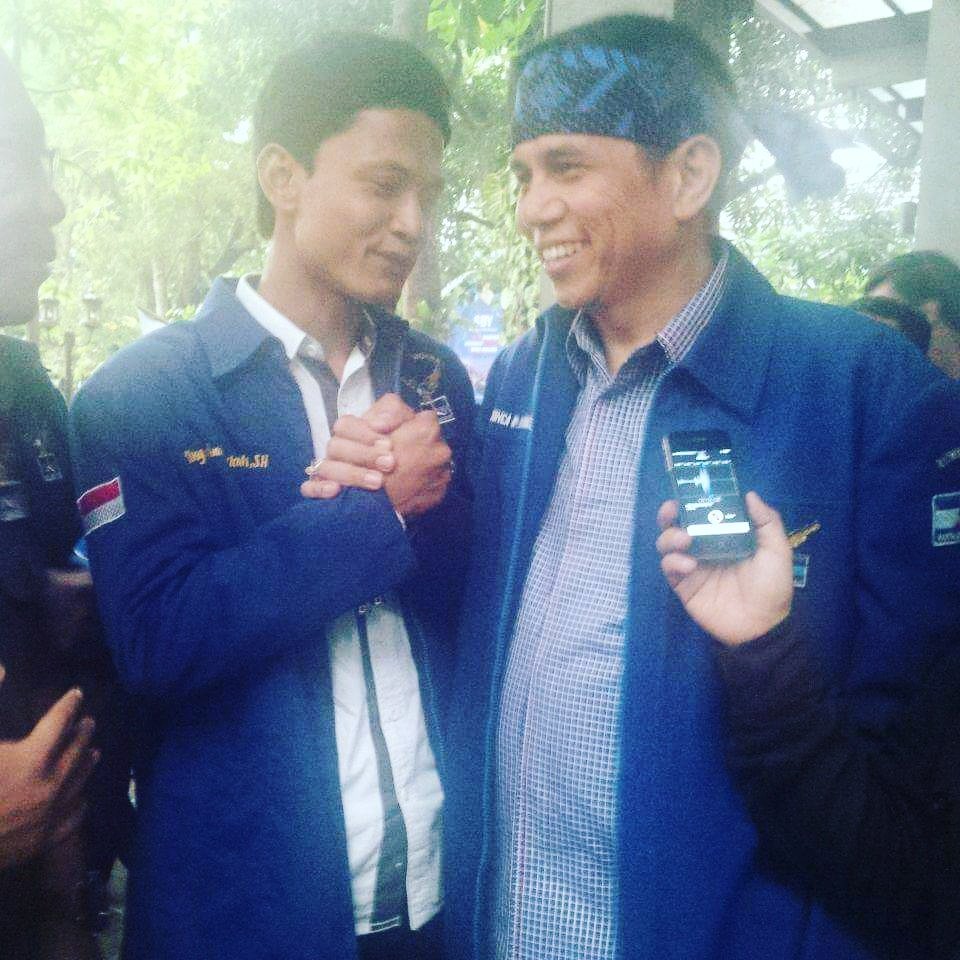 Iingas1988's tweet photo. Senyuman yg membawa harapan.  Hehe https://t.co/oXEarp4mXM