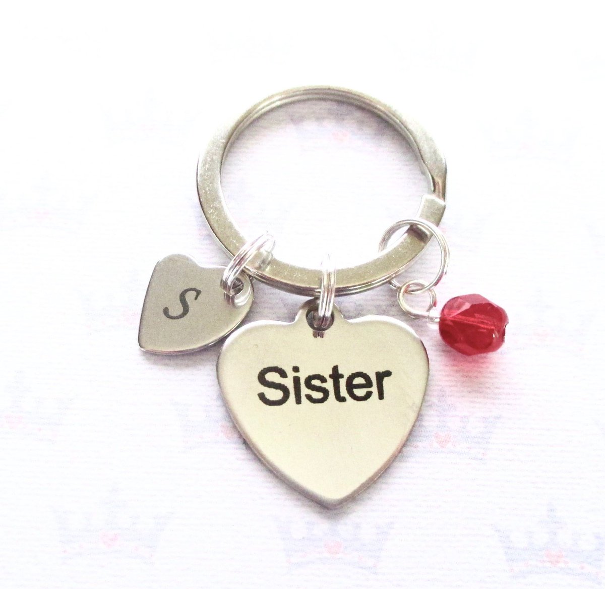 DoodlePopDesign's tweet photo. Personalised sister keyring - Birthstone keychain - Gift for sister -… https://t.co/TgQKAcccQ8 #Etsy #InitialKeyring https://t.co/TPeoF6Ps3s