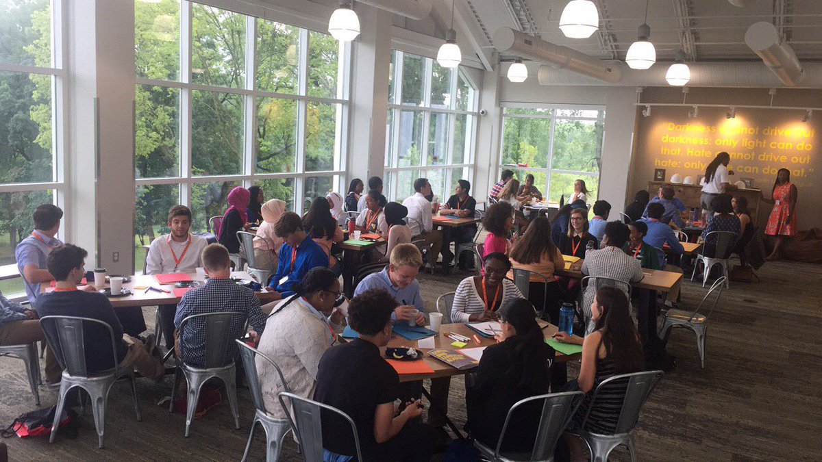 COLA_lead's tweet image. COLA 2017 is underway! We have an amazing group of leaders this year! Excited for the week ahead! #COLA2017 #COLAPOP