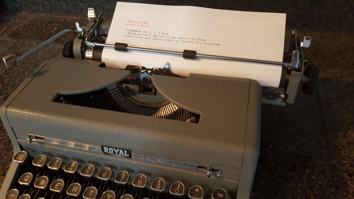 Lee_Holmes's tweet image. Have my burner laptop cleaned and oiled for @defcon.