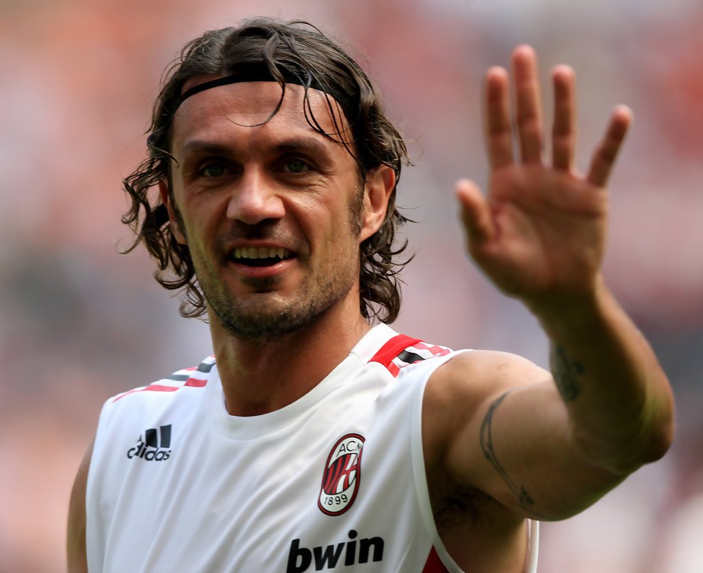 RossoneriMondo's tweet photo. Milan legend Paolo Maldini: "I don't know what happened between Bonucci and Juve, but he's one of the best. Great addition to Milan" https://t.co/TANUbsZX5i