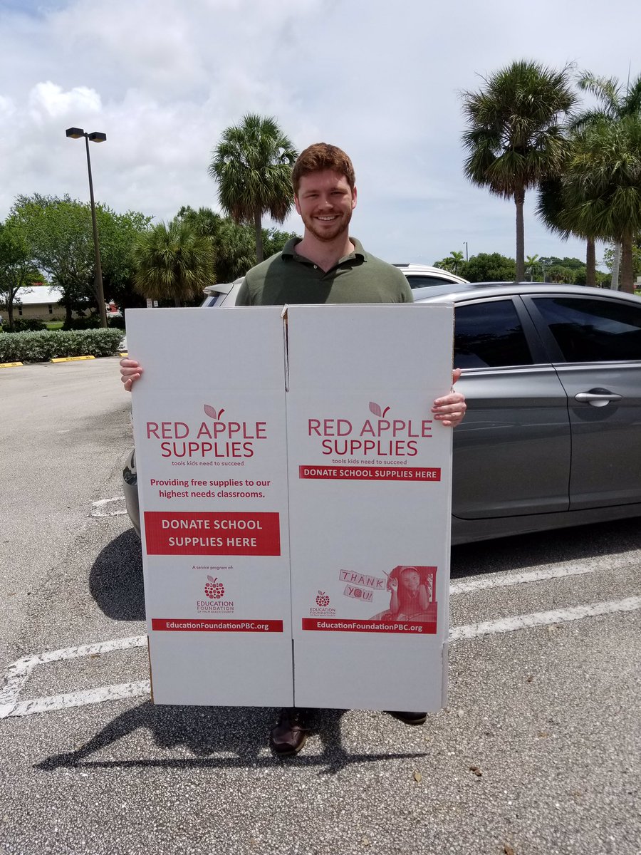 EducationFdnPBC's tweet photo. Shoutout to the office of Representative Bill Hager for hosting l a school supply drive! Thank you & #happydonating @RepBillHager @pbcsd https://t.co/8UwtDd37SH