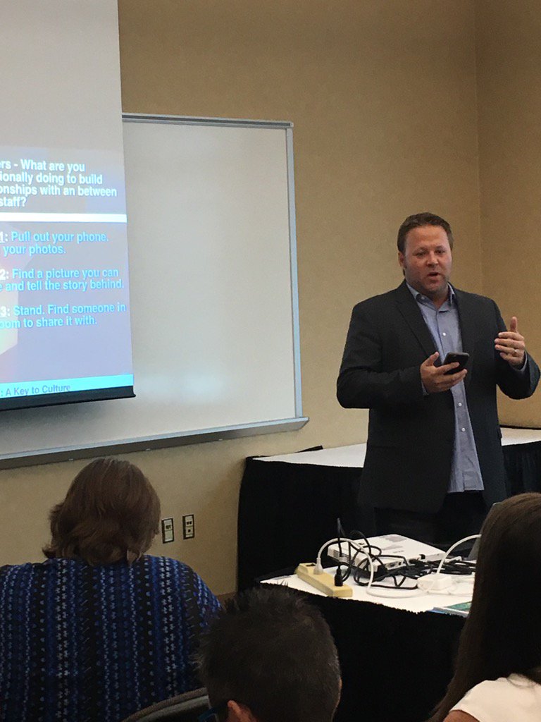 PasaSupts's tweet photo. Thomas Murray discussed his Future Ready Framework at the Ed Summit. #edsummit2017 https://t.co/BtcYpSVkz0