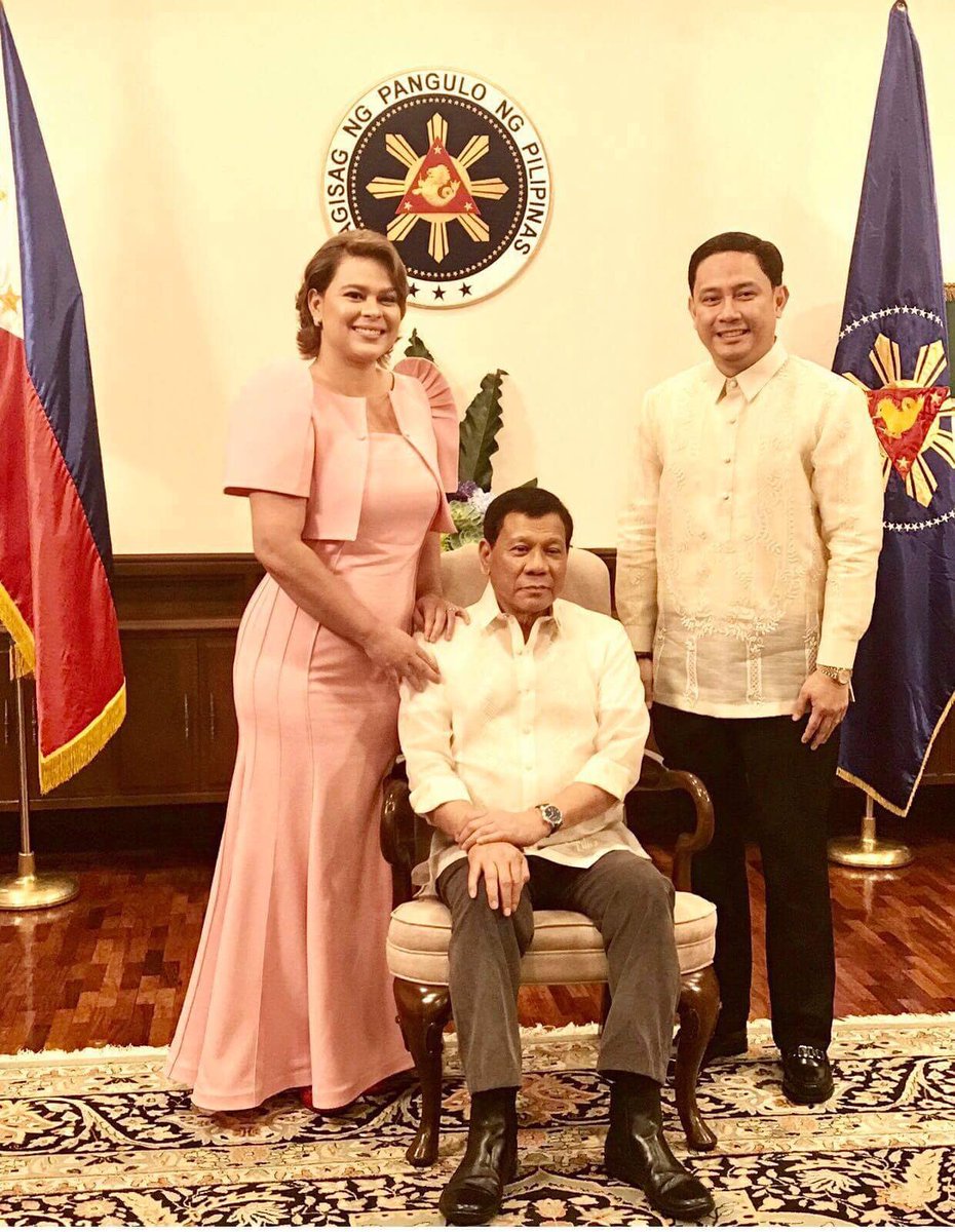 Davao City Mayor Sara Duterte poses with her dad, Pres. Duterte, and husband, lawyer Mans Carpio