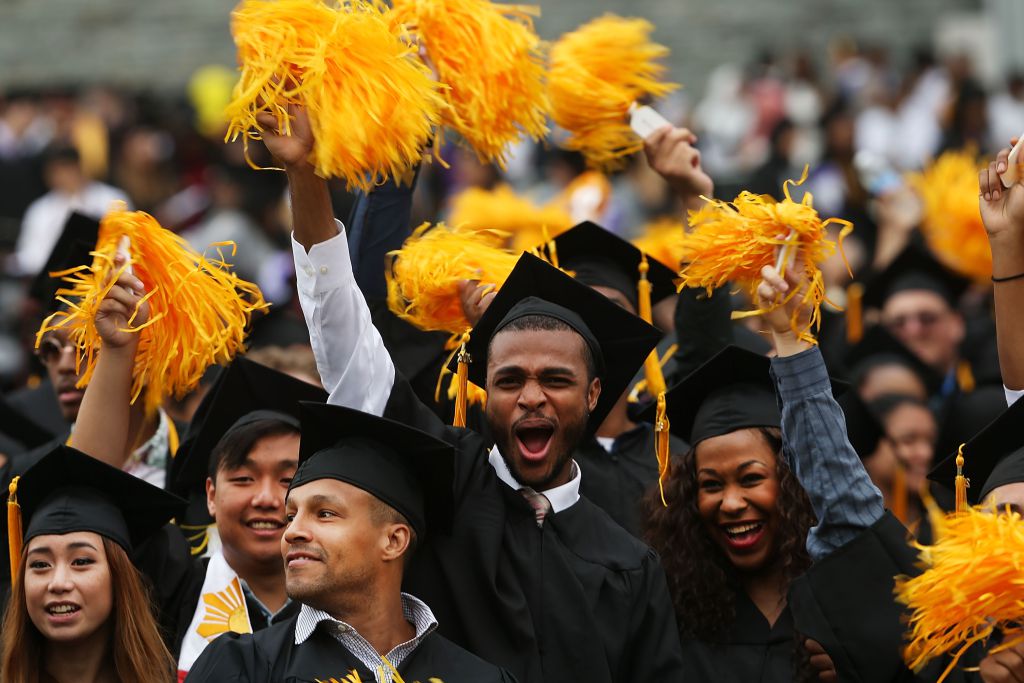 BetterMakeRoom's tweet photo. Passion. Grit. Determination. You can—and you will—beat the odds to achieve your dreams. #BetterMakeRoom #MondayMotivation https://t.co/mTy7pccsxE