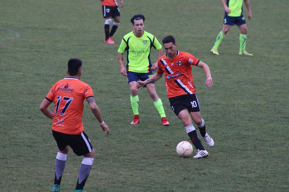 Curacavi_FC's tweet photo. [Galería] Curacaví FC se consolida en zona de clasificación tras ganar el sábado a Cultural Maipú por 2-0 en el estadio Santiago Bueras. https://t.co/q8PM91BQFb