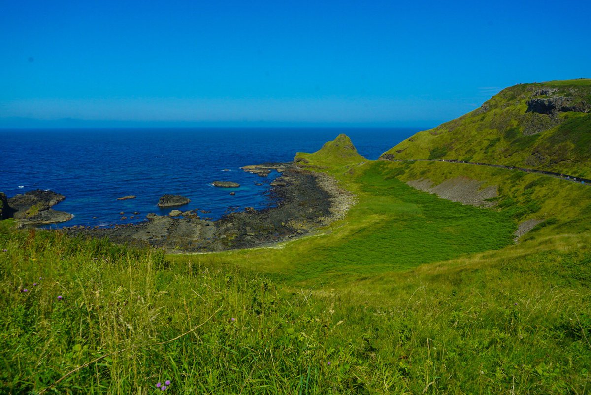 4wardpath's tweet photo. Visiting @NorthernIreland the #Giant's_Causeway https://t.co/rjEbmBOBNX