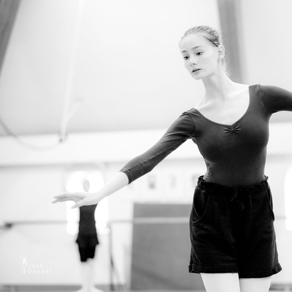 JackDevant's tweet photo. International Ballet Summer Workshop Estonia

#balletsummer https://t.co/mXRZAoY8JF