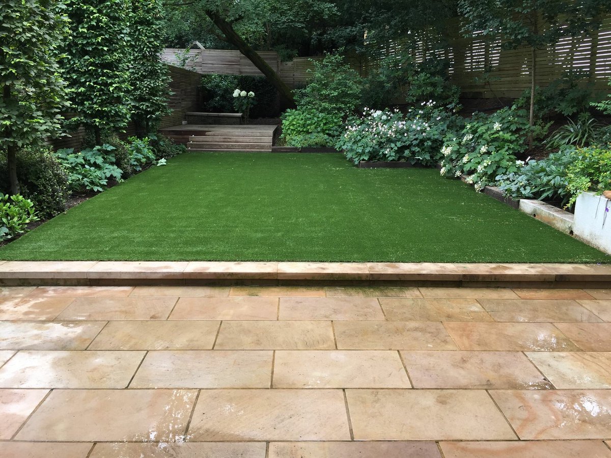 new_lawn's tweet photo. Installation using @Namgrass Enigma #newlawn #artificialgrass https://t.co/LknB3AyhX8