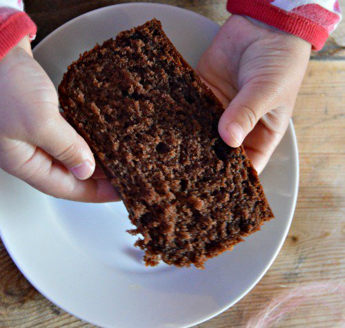 mamizeitde's tweet photo. schokokuchen backen... fein :) https://t.co/UTV0alMMlX #backen #backenfürkinder #diegutendinge #lebemitkindern https://t.co/ksZO4aspDF