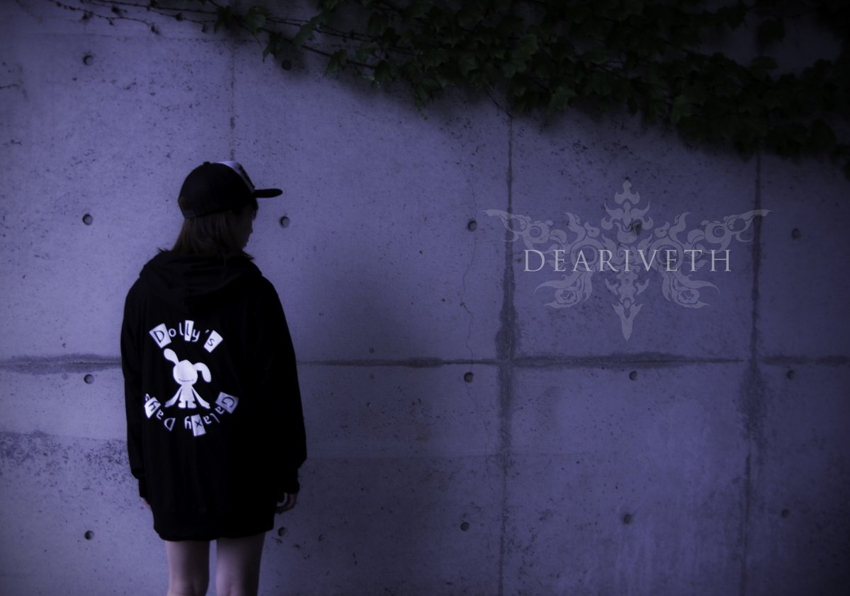 Deariveth ディアライブス Dolly S Galaxy Days Parka 5 000yen 背面にshadowdollyちゃんがデザインされたパーカーです 薄手の素材ですので オールシーズン着ていただけます T Co 3dkf8wyf2t ファッション グロかわ ゆめかわ T Co