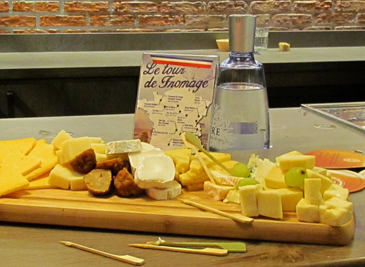Afgelopen vrijdag was het een gezellige drukte tijdens de Laudame finance borrel. #netwerken #tourdefrance