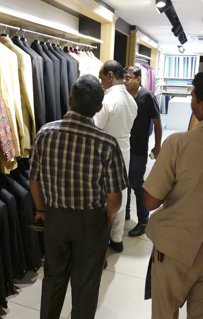 JadeBlue_1981's tweet photo. Minister of state Shri.@VishvasSarang ji visited Jade Blue Lifestyle's #Bhopal store & appreciated the #ModiKurtas!
#JadeBlueFashion https://t.co/BrLHgIHI8e