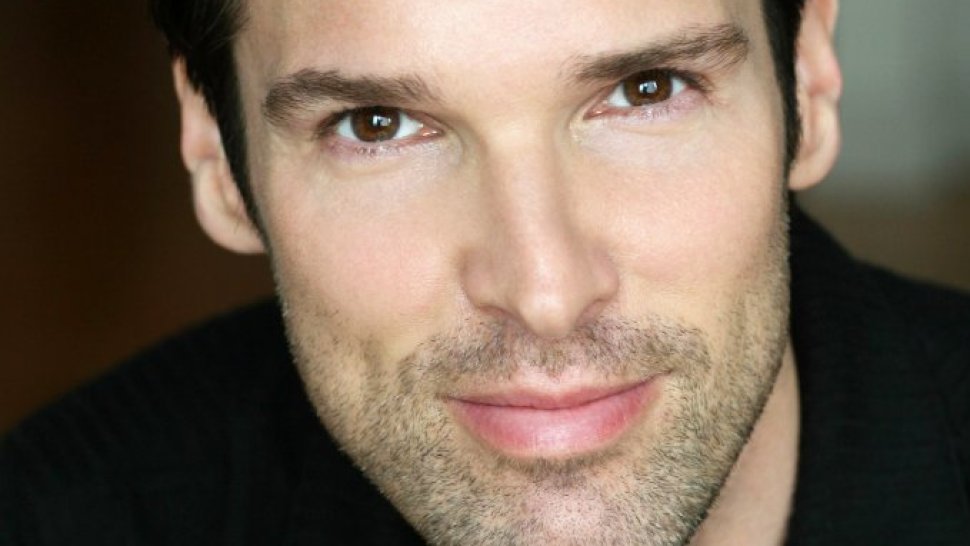 playbill's tweet photo. JUST IN: The next Demon Barber of @sweeneytoddnyc will be @realhughpanaro! https://t.co/4oH6Me802v https://t.co/6Ua01Ap0yQ