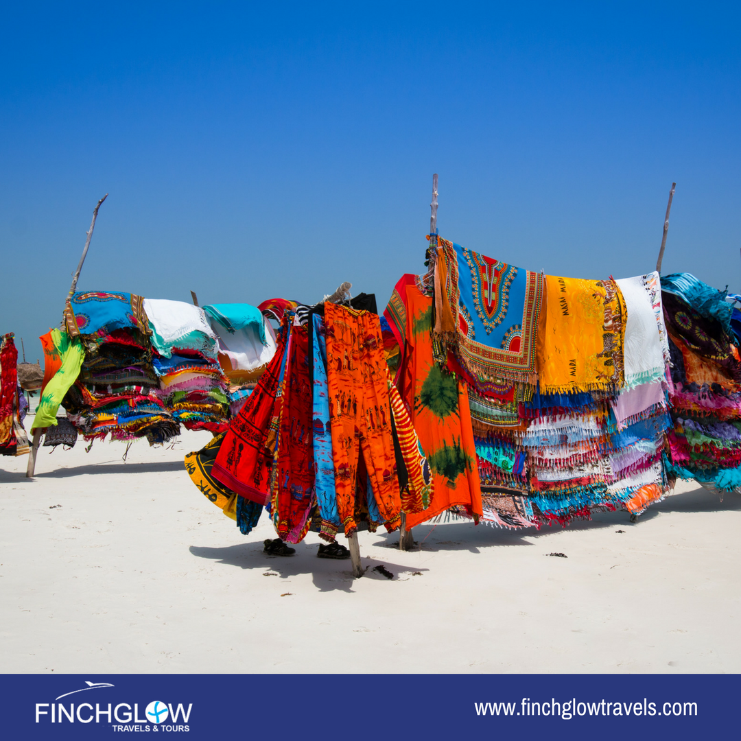 finchglow's tweet photo. #DestinationAfrica
The colorfulness & richness of African fabrics
#FinchglowTravels #Travels #Africa #Textile #FlyAndSave https://t.co/nYl54iDJ1J