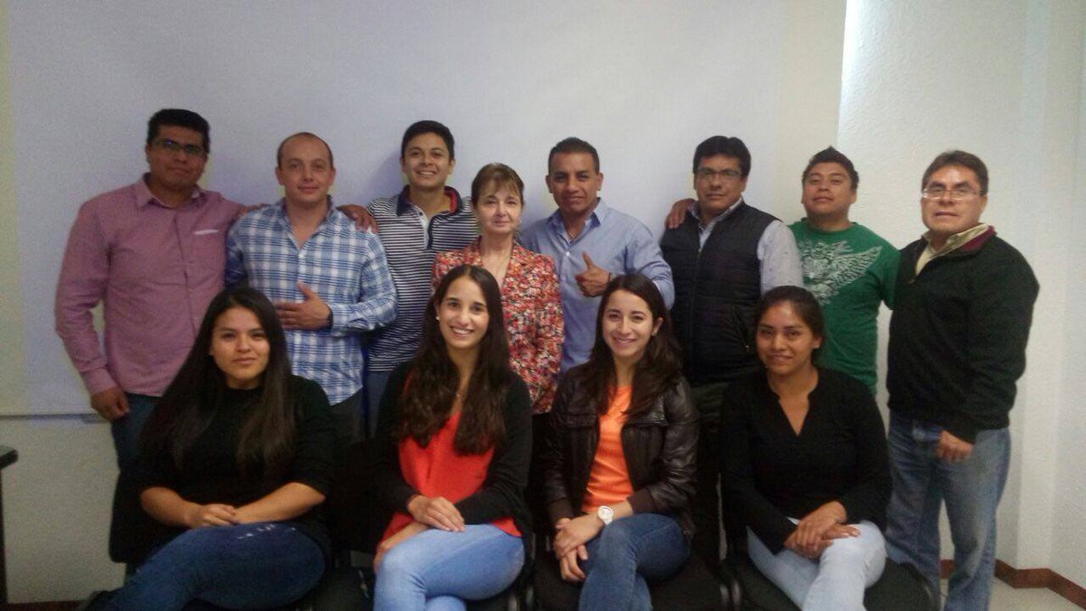 IPRL_PUEBLA's tweet photo. #FelizLunes #IPRL #Graduación https://t.co/0t7ktTg1Wa