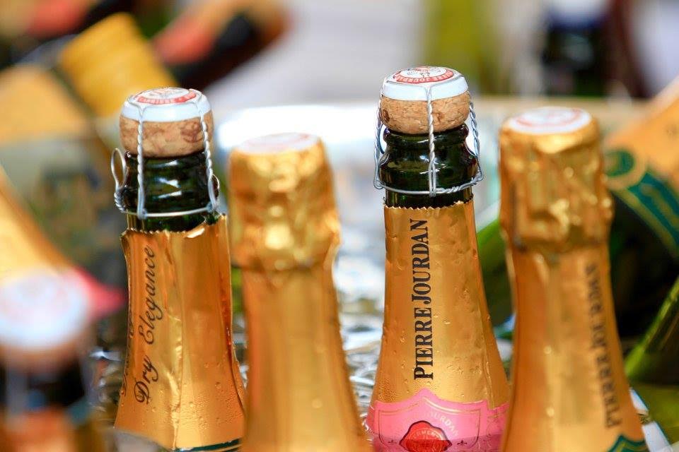 goodfoodSA's tweet photo. Share a toast with @HauteCabriere &amp; Pierre Jourdan, the official wine  of the @mpwgroup &amp; @janhendrikvdwes Chefs Tables.#GFWS2017 https://t.co/xHqV18KWDI