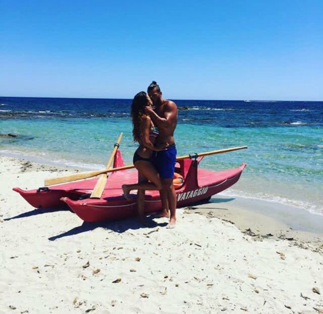 Serena_Source's tweet photo. Bonne vacances @SFOFFICIEL @Giuseppe_IDV4, profitez en bien ⛵️👙🏖 https://t.co/YS0c9m3JNQ