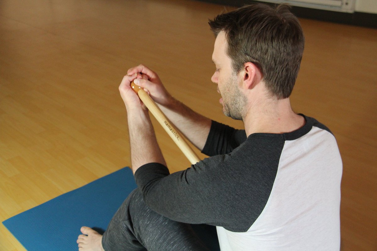 NamastickFit's tweet photo. A fitness tool for whatever your body needs. Torque, leverage, roller, friction, and pressure. #Namastick is designed to move with you. https://t.co/rnFD52TSih
