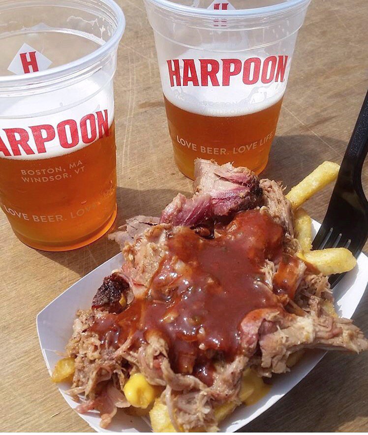 harpoonbrewery's tweet photo. Monday isn't o bad when #HarpoonBBQFest is at the end of the week! https://t.co/vpdeh63m8C #vermont #lovebeerlovelife https://t.co/1phHSemEwk