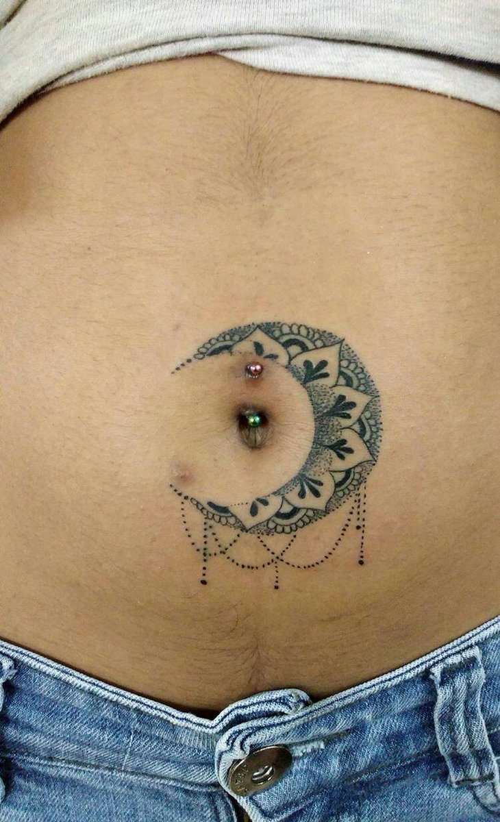 Global_Tattoo's tweet photo. 🌛🌜 
#tattoo #mandalatattoo #dotworktattoo #dotwork #moontattoo #bellypiercing #navelpiercing #abhishekjaiswar https://t.co/spLicBbv7k