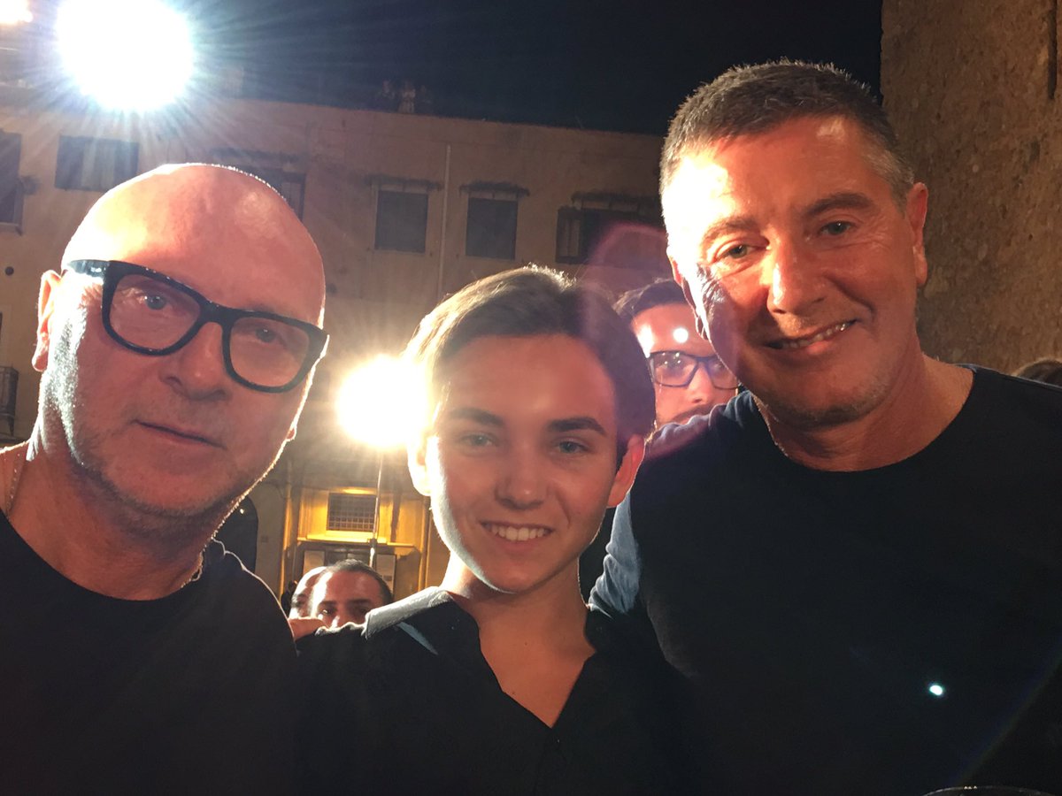 SamHorowitz1's tweet photo. #DreamComeTrue 🖤Stefano Gabbana &amp; Domenico Dolce @dolcegabbana 🇮🇹 Palermo, Italy #DGPalermo #AltaModa #FeastForTheEyes 💚 https://t.co/bGdpIVQO4O