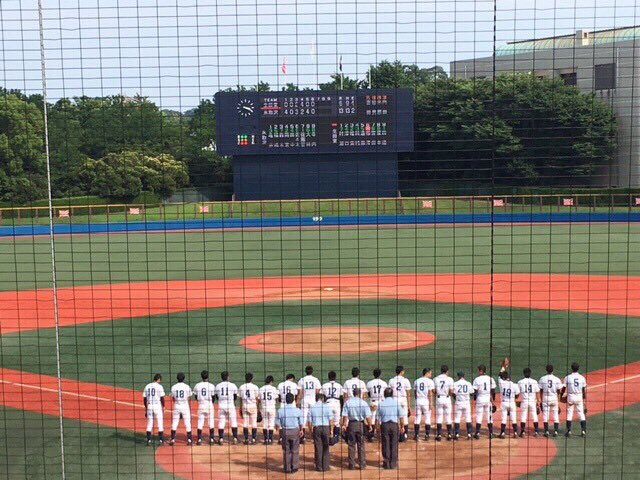 koushi3192's tweet photo. 昨日氷取沢高校野球部を引退しました。苦しくても辛くても頑張れたのはこの仲間のおかげです。本当に幸せな野球人生でした。ありがとうございました。 https://t.co/B189vgwC0n