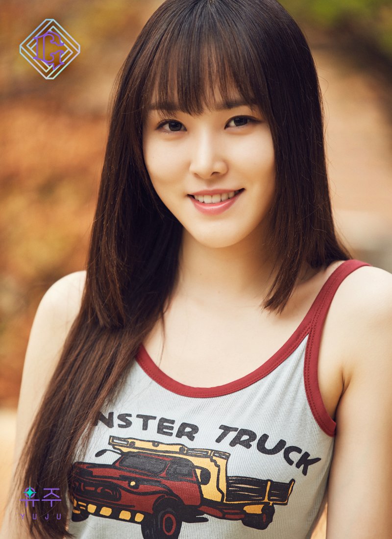 GFRDofficial's tweet photo. #여자친구 #GFRIEND #유주 #Yuju The 5th Mini Album #PARALLEL #귀를기울이면 (#LOVE_WHISPER) 2017.08.01 18:00PM #COMEBACK 어둠 속을 걸어도 언젠가는 운명처럼 만날거라 믿었어♬ https://t.co/0ayI4PdtVe