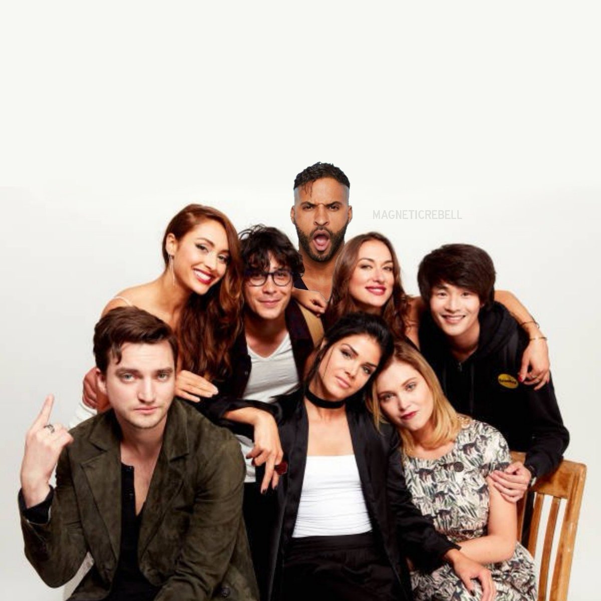 MrRickyWhittle's tweet photo. Not gonna lie, I love it❤️RT @magneticrebell: I added @MrRickyWhittle bc he was missing #SDCC #The100SDCC #The100 https://t.co/e0UiZkhUeo