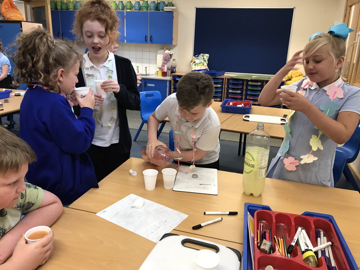 y4norbridge's tweet photo. We really enjoyed tasting our fruit punch 🍋🍓🍇🍎🍊 https://t.co/ath9azVMFT