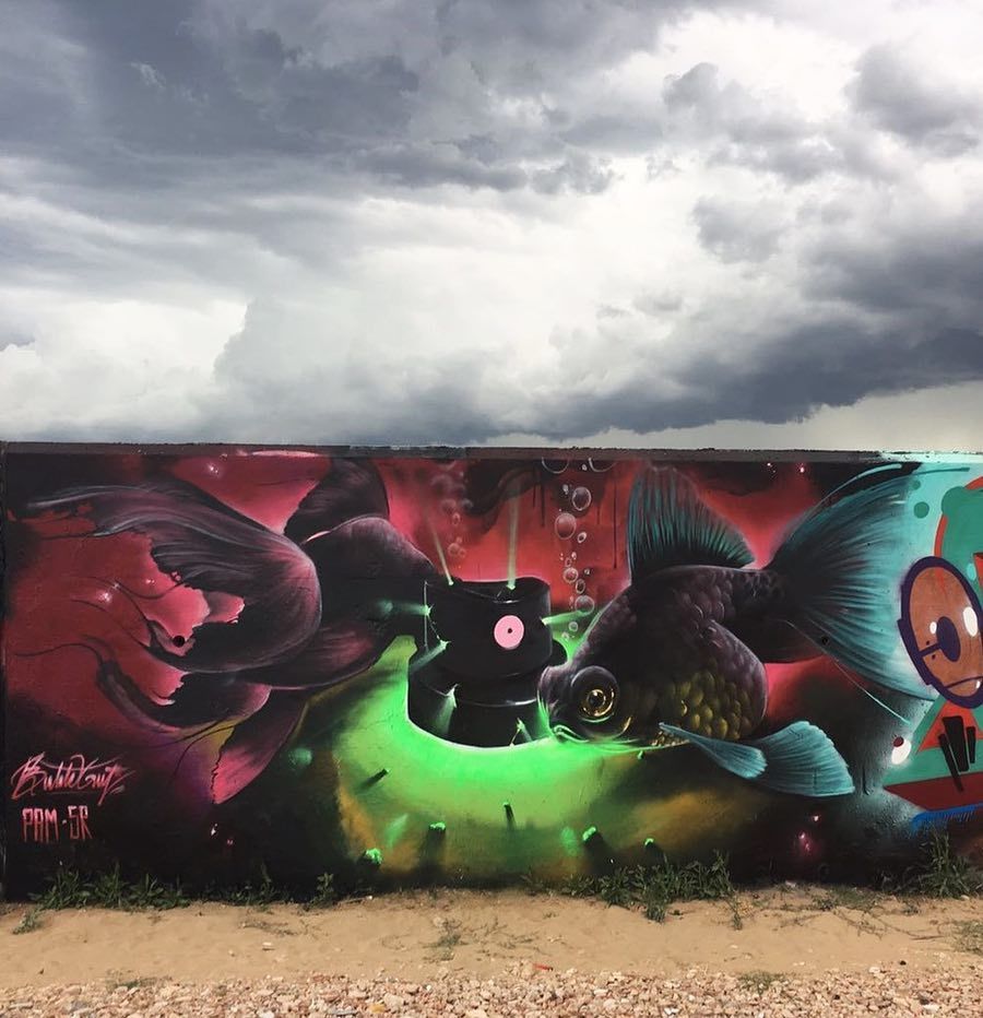 globalstreetart's tweet photo. Outstanding can control by @bublegumsr
#globalstreetart #spain #barcelona #streetartbarcelona #fish #spraycap
https://t.co/OvdzS9RaLr https://t.co/I4GGYAjQSz