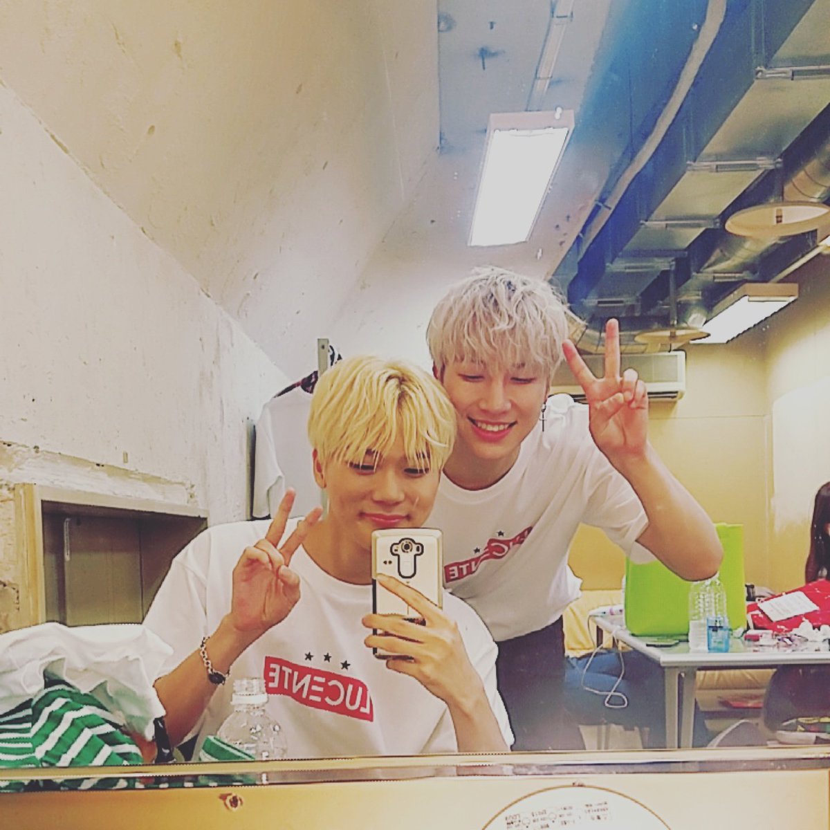 ko_gun_'s tweet photo. 私たちルチェントを愛してくれた ファンの皆さん
心から感謝して 愛してます

また、多くのステップの方々に

本当にありがとうございます!!

また会いましょう みなさん
♥♥♥♥

또만나요 여러부우우우운~!♥
아 이 시 떼 루 첸 트! https://t.co/YX5BnCUAWl