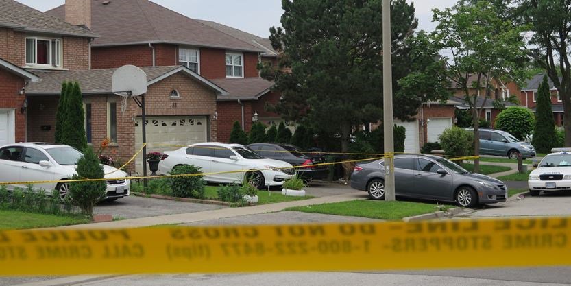 SCMirror's tweet photo. Eleven shot, three killed during violent weekend in Scarborough. https://t.co/BOQ5Jv1M7G #MorningsideHeights #Empringham #Maryvale #ScarbTO https://t.co/QAoHeDSUBl