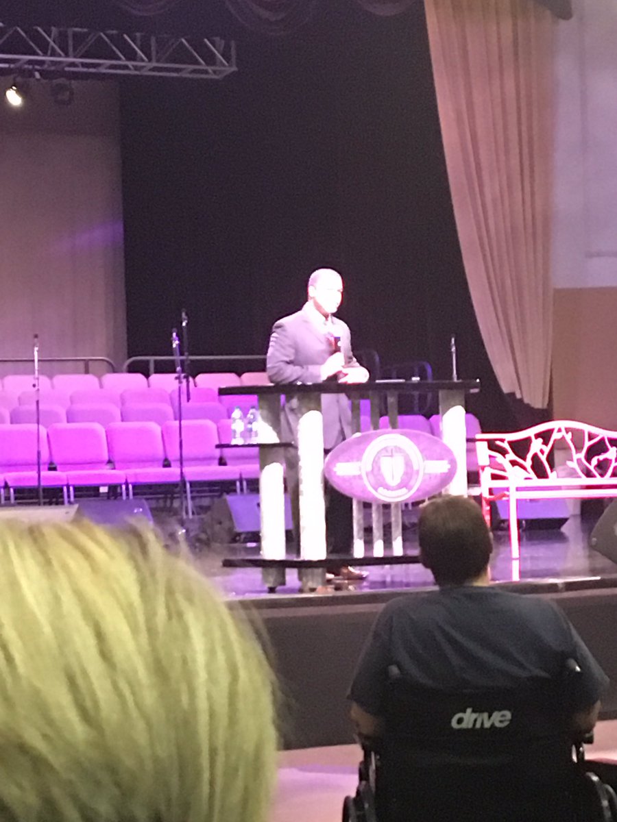 SherrillLynnSmi's tweet photo. @FHES_TWEET If I can cheer somebody, then my living should not be in vain! It's all about the children! #ncssbethebest https://t.co/zu8bmdB1py