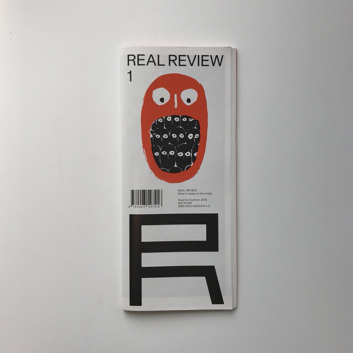 Our Favorite Magazines #2: @realrvw showing us what it means to live today with engaging texts and wonderful graphic design by <a href="/OK_RM/">OK-RM</a>