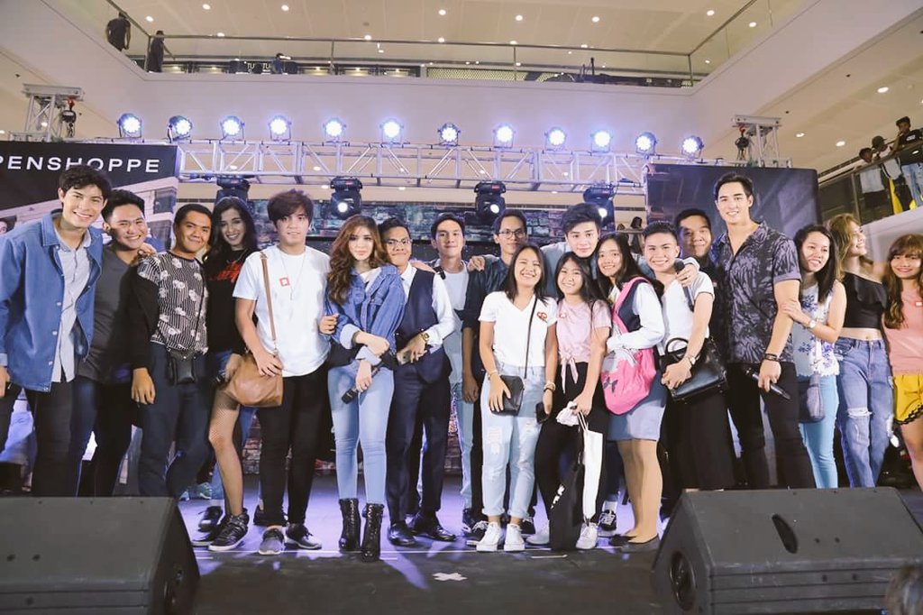 robbieacain's tweet photo. BTW before this day ends, I would like to thank @PENSHOPPE for this opportunity. #ClubPenshoppePh #DoNoMistake https://t.co/2GZW34yYlk