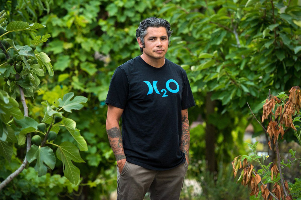 Saving #OmarKhadr: 'We plugged all the holes,' chopper medic recounts:   bit.ly/2uqa8IT https://t.co/JuyhYsR3Jf