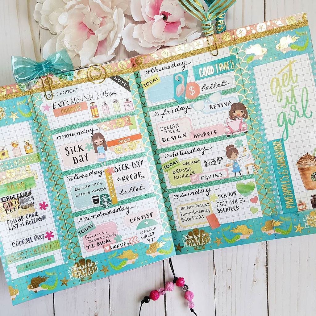 scrapcraftastic's tweet photo. #recap of #lastweek. #fromscratchspread on #legalsize #gridpaper in a #standardtn. #livewellandplan https://t.co/kBXmc7bUx4