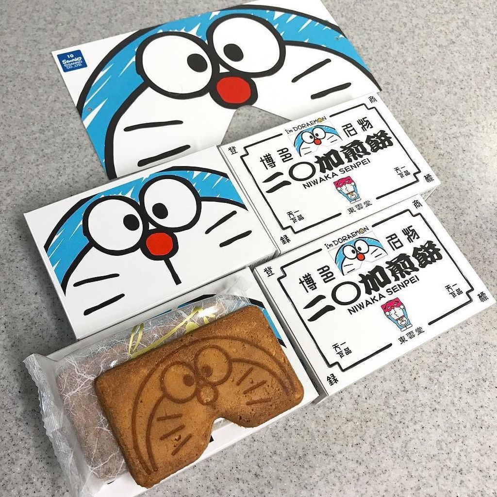 ドラえもん同好会 九州旅行から帰った妻のお土産 博多名物 二 加煎餅 にわかせんぺい ドラえもんバージョン 可愛い Doraemon ドラえもん Fukuoka 福岡 二 加煎餅 T Co Fhojklpwjv