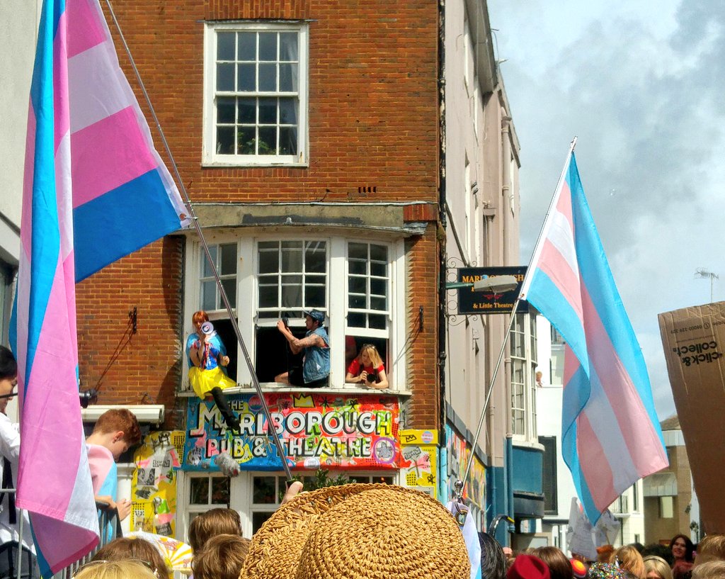 loads2learn's tweet photo. Just a few snaps from @TPrideBrighton with my @Charlott3_W &amp; lovely friends! #TransPrideBrighton #ThisIsWhatTransLooksLike #TransIsBeautiful https://t.co/hdkSOUZk6T