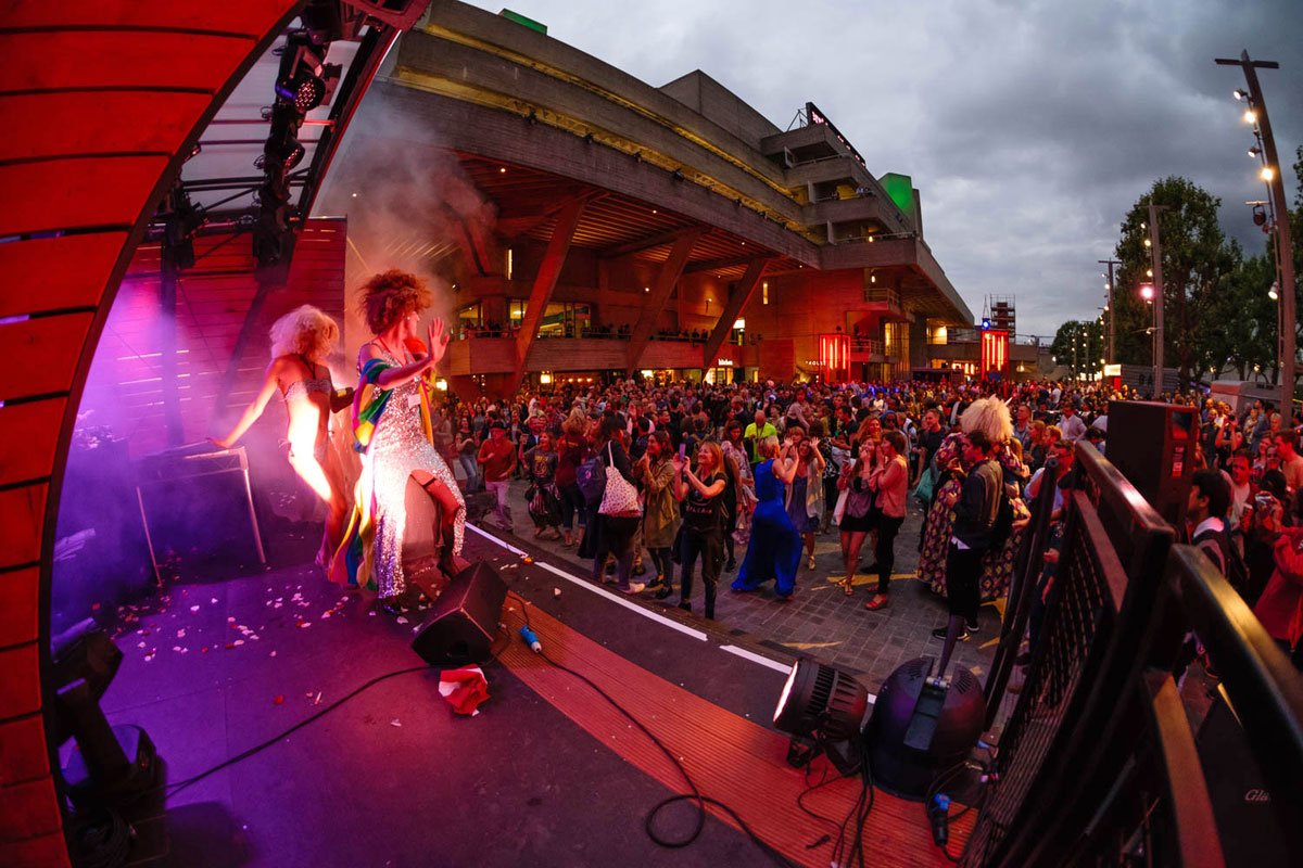 theresidentmag's tweet photo. 15 #thingstodo this #weekend inc a #HarryPotter20 conference, punk queens on the #RiverStage and the #FutureForest: https://t.co/qzne13wvij https://t.co/WgNi3hlsqv