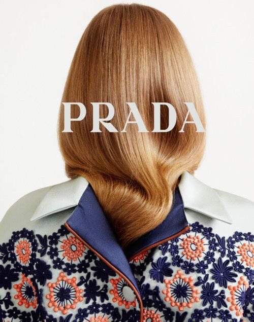 AlmaAlessandra's tweet image. #fashioncampaign #headback @Prada @acnestudios