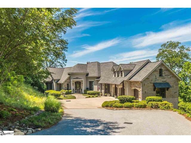 BlackStreamInt's tweet image. BlackStream's Shannon Donahoo has a listing in the duPonte Registry: 1209 Mountain Summit Road! dupontregistry.com/homes/Search/D…