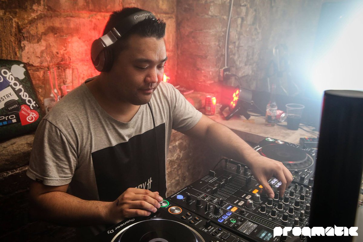 DarinEpsilon's tweet photo. Photos from #Manchester are up!! View the full album &amp; tag your friends 🇬🇧 https://t.co/WJ66iFyafM @ProgmaticUK #ProgressiveHouse #Techno https://t.co/QK1BJq6jps