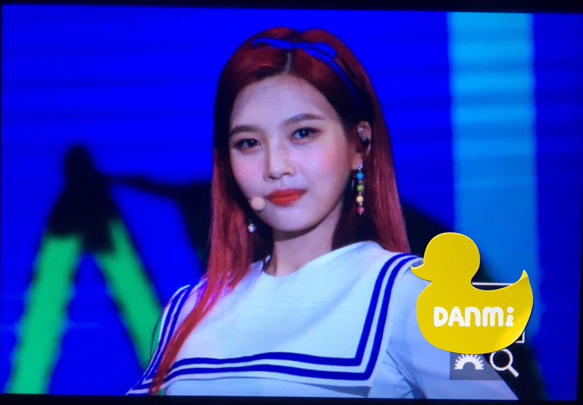 danmi_0903_'s tweet photo. 170724 울산 썸머페스티벌 
#조이 #JOY #레드벨벳 #RedVelvet https://t.co/kZTUac1ayB
