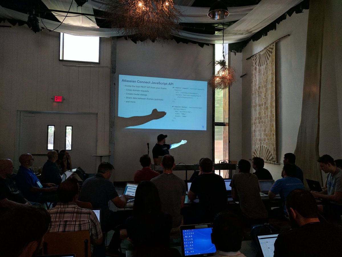 beckatodd's tweet image. Off to a great start at #ConnectWeek ATX. @RedWolves is teaching us Connect 101.