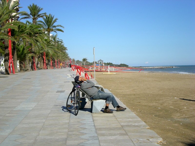 JP_CWA's tweet photo. #Vinaros is definitely a relaxing place by the sea in #Spain - discover Vinaros today https://t.co/OpM1uzAUPZ https://t.co/P3DzQ08Ezj